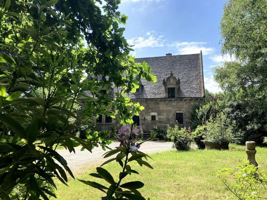 Bed and Breakfast La Forge De La Coudraie à Pleugueneuc Extérieur photo